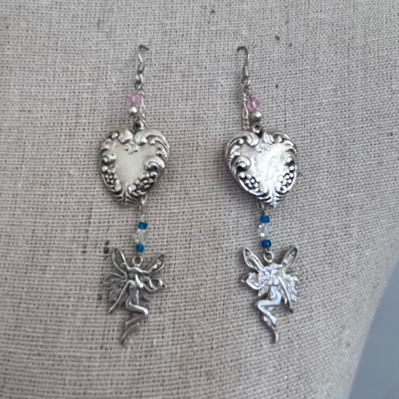 Vintage Sterling Silver Fairy Heart Dangle Earrings 925 Spring Whimsical Gift - Picture 9 of 11